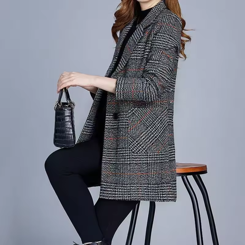 Aubrey™ - Elegant Plaid Blazer